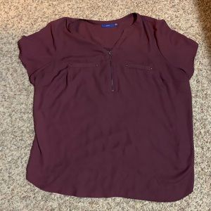 Wine colored APT 9 short sleeve blouse